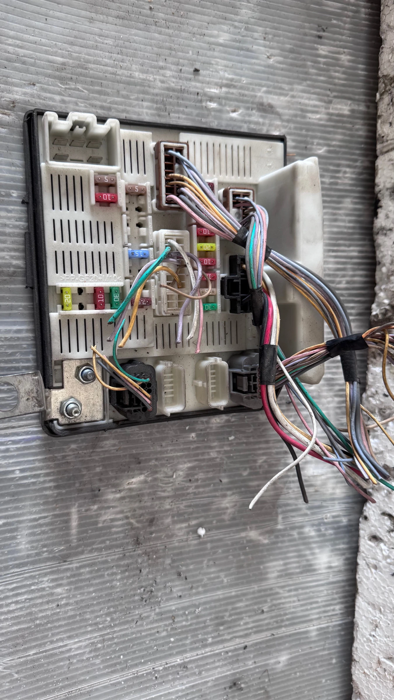   (  BSI / BSM )  Renault Kango - 8201044237 | Mobile.bg   1