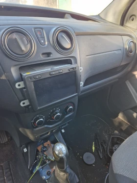 Dacia Dokker 1.6 бензин  102 коня, снимка 9