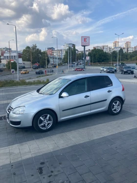 VW Golf - 3700 € - 98479640 8
