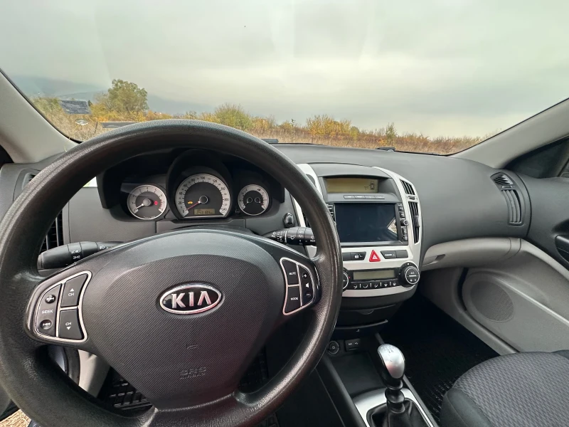 Kia Ceed 1.4 Lpg, снимка 3 - Автомобили и джипове - 47944951