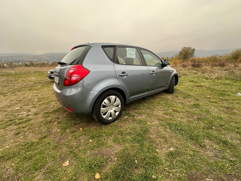 Kia Ceed 1.4 Lpg, снимка 4 - Автомобили и джипове - 47944951