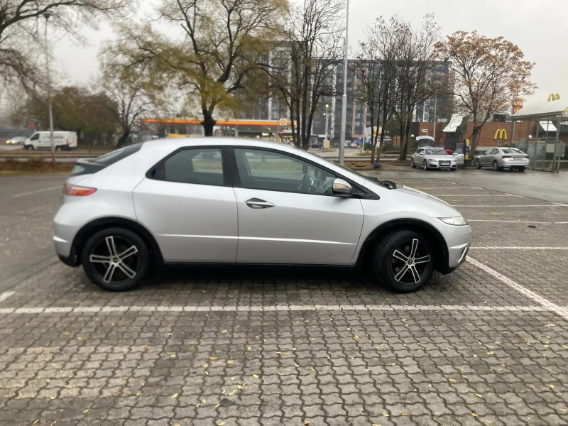 Honda Civic 1.4i ГАЗ, снимка 5 - Автомобили и джипове - 48220761