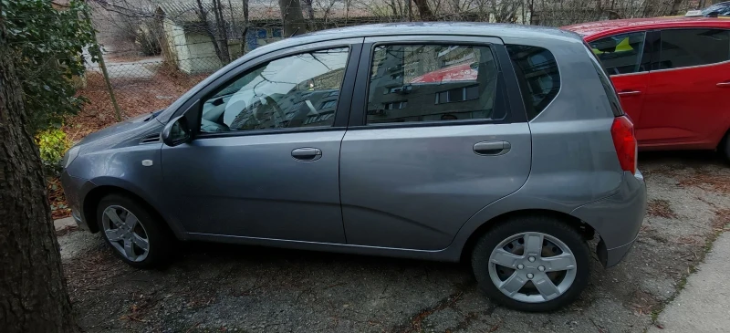 Chevrolet Aveo, снимка 4 - Автомобили и джипове - 48996516