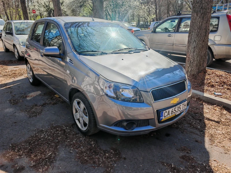 Chevrolet Aveo, снимка 2 - Автомобили и джипове - 49586543