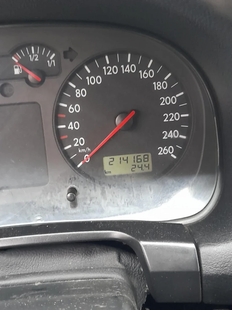 VW Golf, снимка 6 - Автомобили и джипове - 51380802