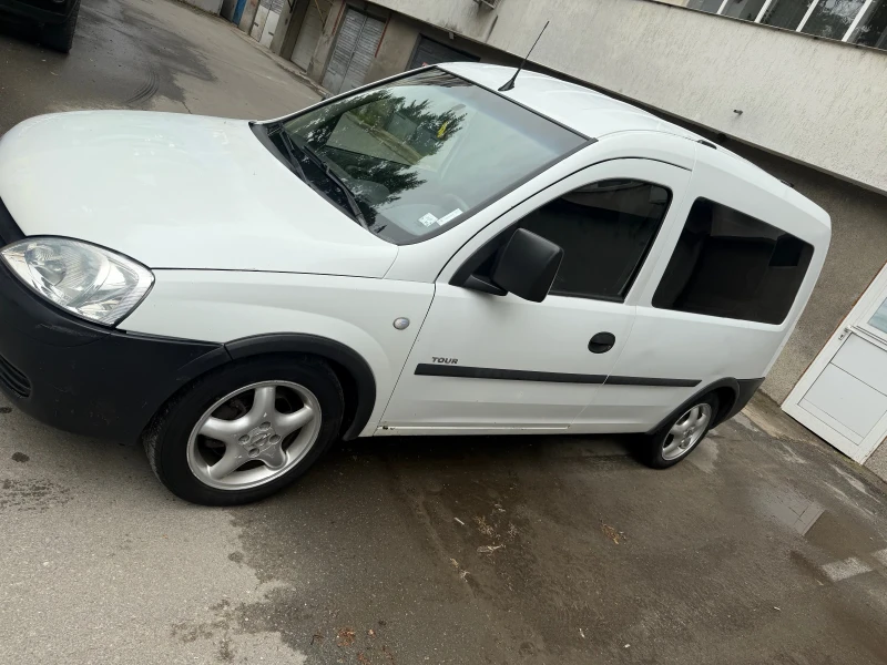 Opel Combo 1.3cdti, снимка 2 - Автомобили и джипове - 52440312