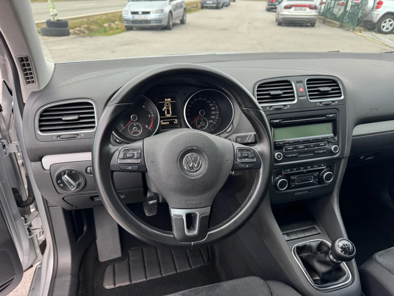 VW Golf 2.0TDi Highline, снимка 12 - Автомобили и джипове - 52483507