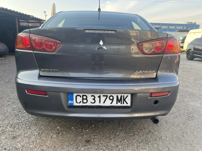 Mitsubishi Lancer 1.8 Автоматик 🔝, снимка 4 - Автомобили и джипове - 52850867