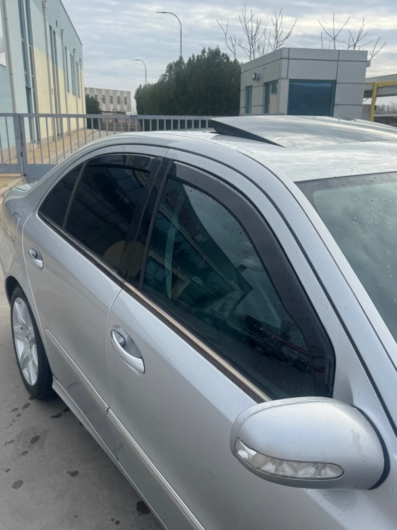 Mercedes-Benz E 320 3200, снимка 4 - Автомобили и джипове - 52879217