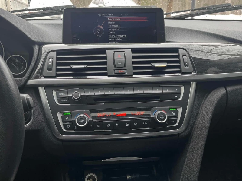 BMW 328 * 328i xDrive * CARFAX * ЦЕНА ДО БГ, снимка 8 - Автомобили и джипове - 52977520