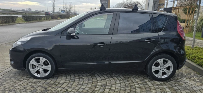 Renault Scenic 1.9 DCI 131к.с. FULL/TOP/ЛИЗИНГ/TV, снимка 6 - Автомобили и джипове - 53056703
