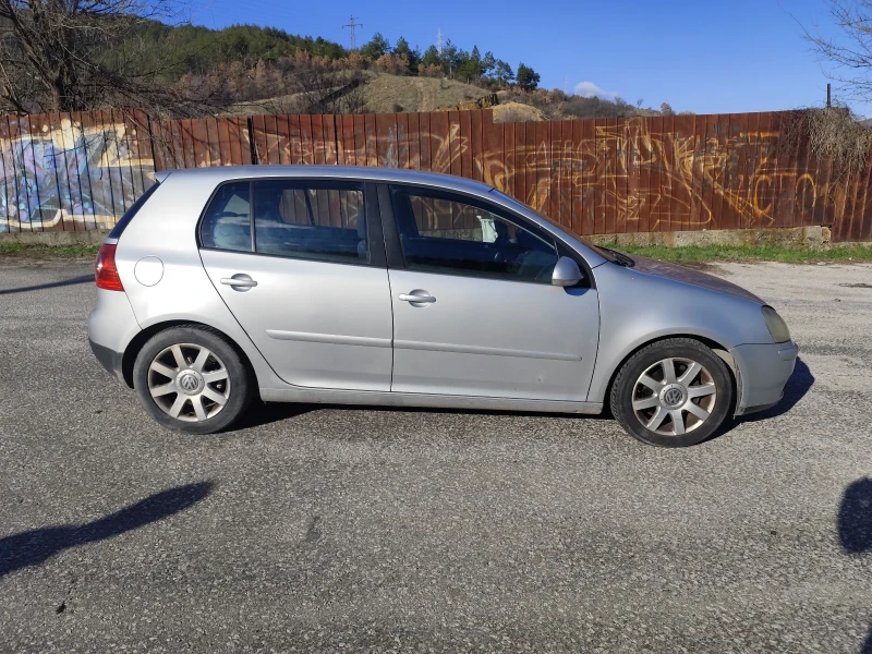 VW Golf 2.0TDI, снимка 4 - Автомобили и джипове - 53077141