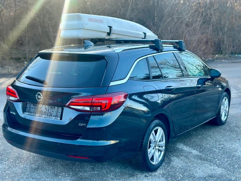 Opel Astra 1.6 дизел  Автоматик , снимка 5 - Автомобили и джипове - 53114416