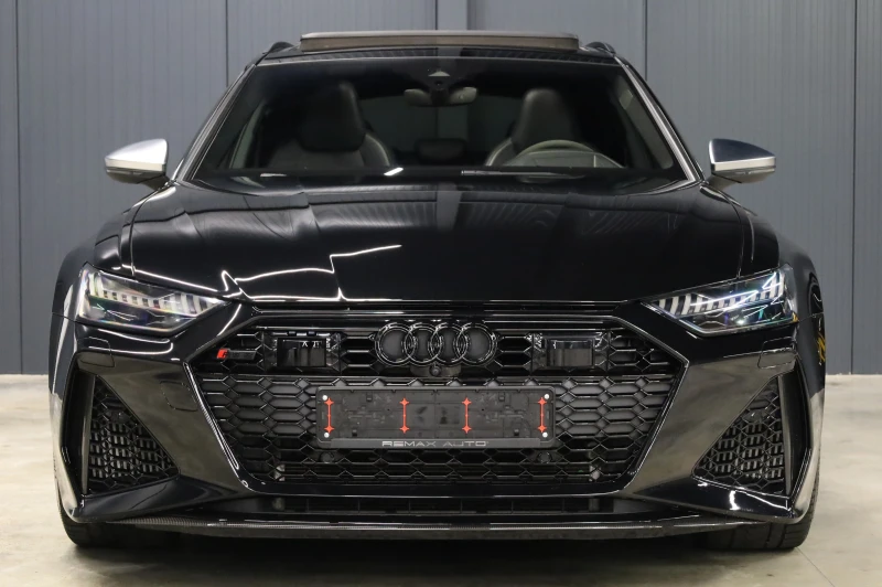 Audi Rs6 CARBON* CERAMIC BRAKE* B&O* PANO* 360* , снимка 2 - Автомобили и джипове - 53390433