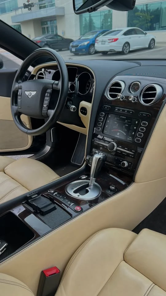 Bentley Continental CARFAX* АВТОФИНАНСИРАНЕ* БЕЗ ПЪРВОНАЧАЛНА ВНОСКА*  - изображение 9