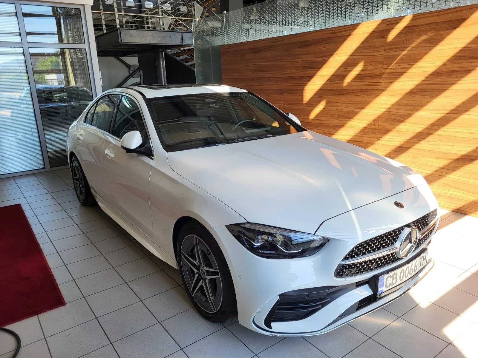 Mercedes-Benz C 200 AMG Line Mild Hybrid В Гаранция, снимка 1