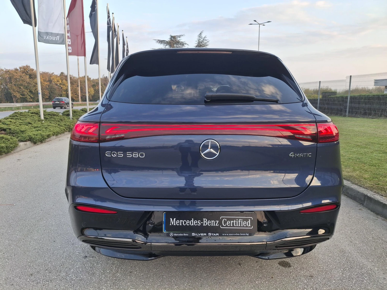 Mercedes-Benz EQS 580 4MATIC SUV 6+ 1 - изображение 4