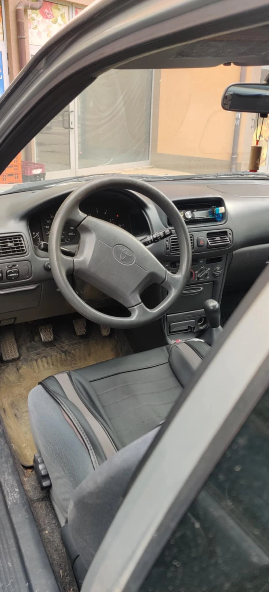 Toyota Corolla  - изображение 2