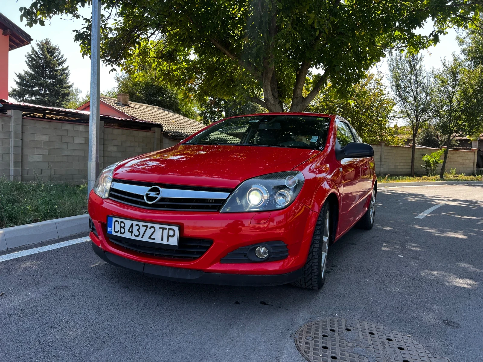 Opel Astra Gtc 2 turbo - изображение 2