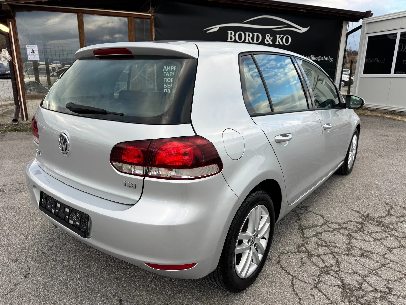 VW Golf 2.0TDi Highline | Mobile.bg   6