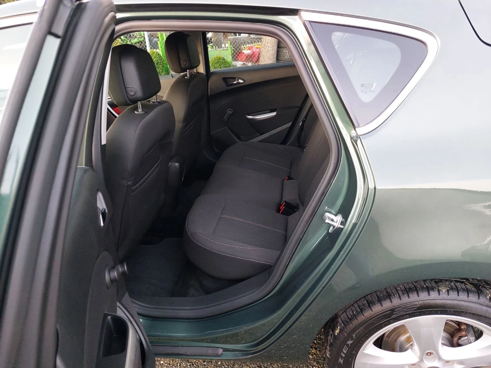 Opel Astra 1.6i - изображение 8