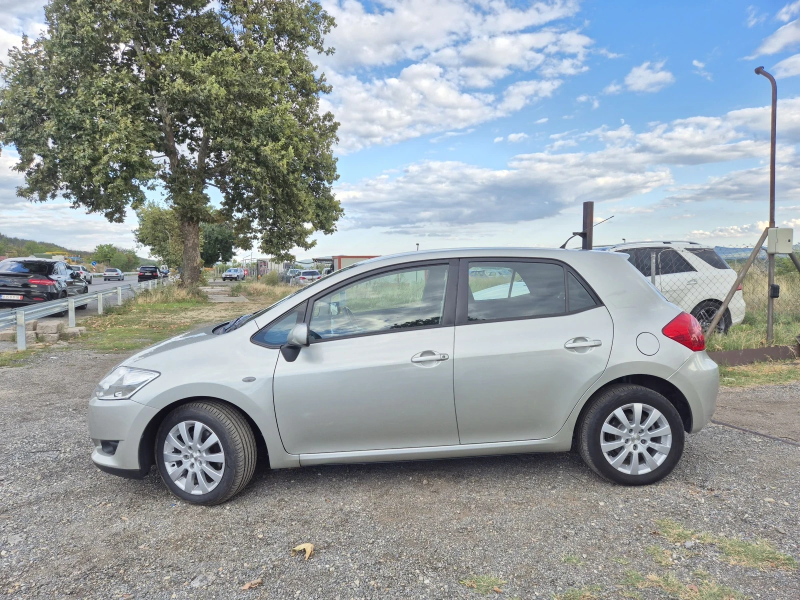 Toyota Auris 2, 0 D4D/6sk/Germany  - изображение 4