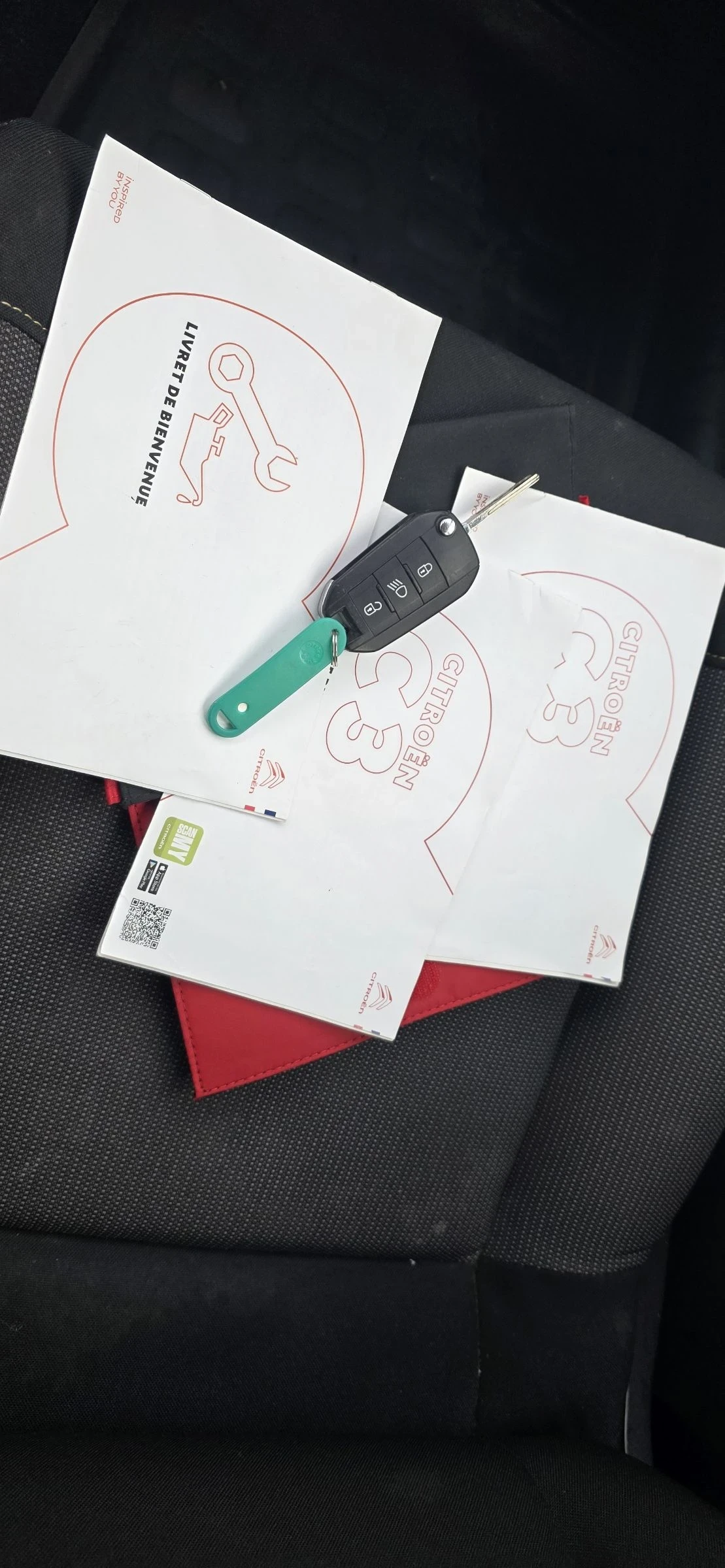 Citroen C3 1.2 i Pure Tech 83 hp  | Mobile.bg � ����������� 15