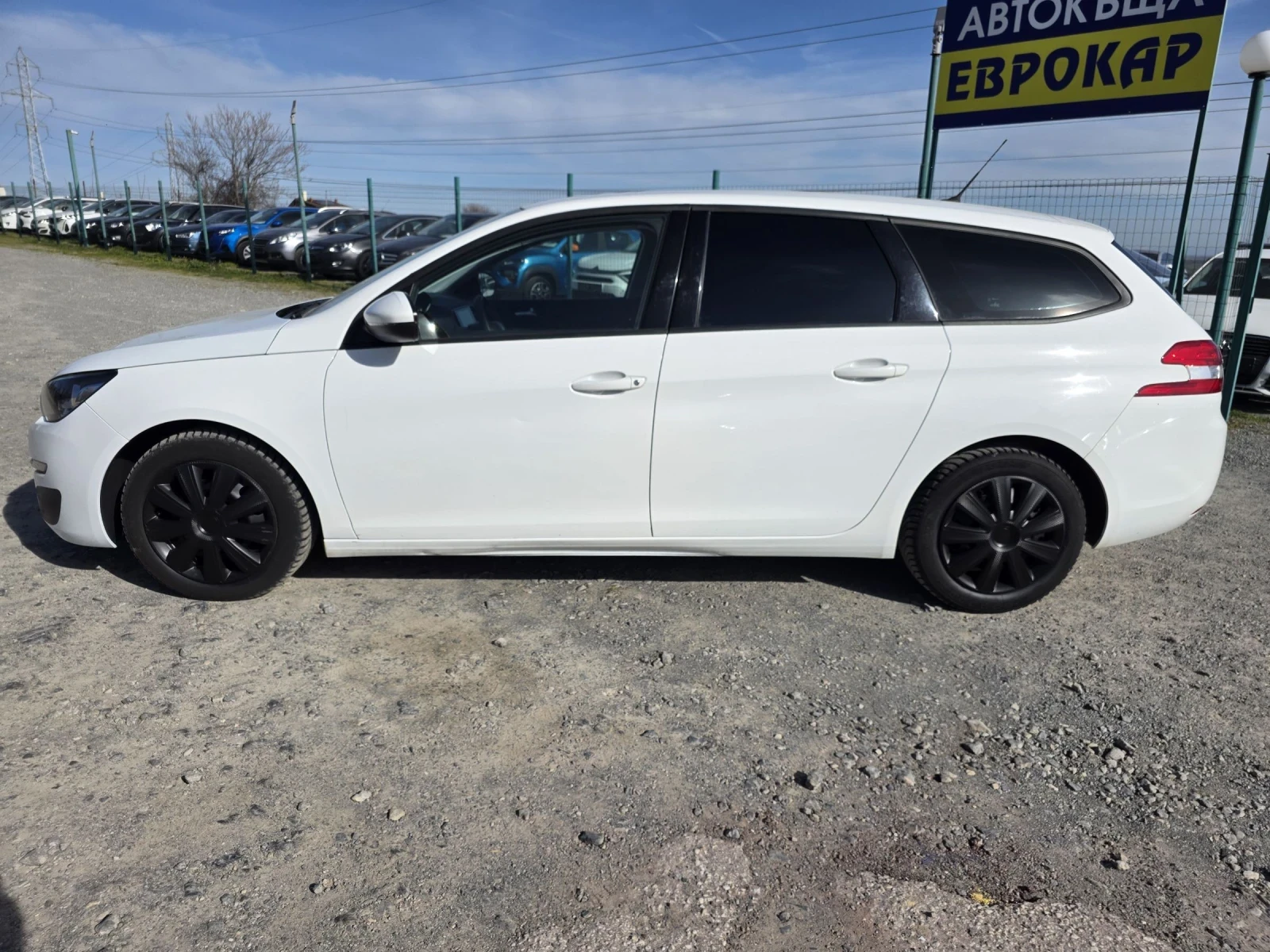 Peugeot 308 SW 1.6HDI, снимка 8 - Автомобили и джипове - 53690621