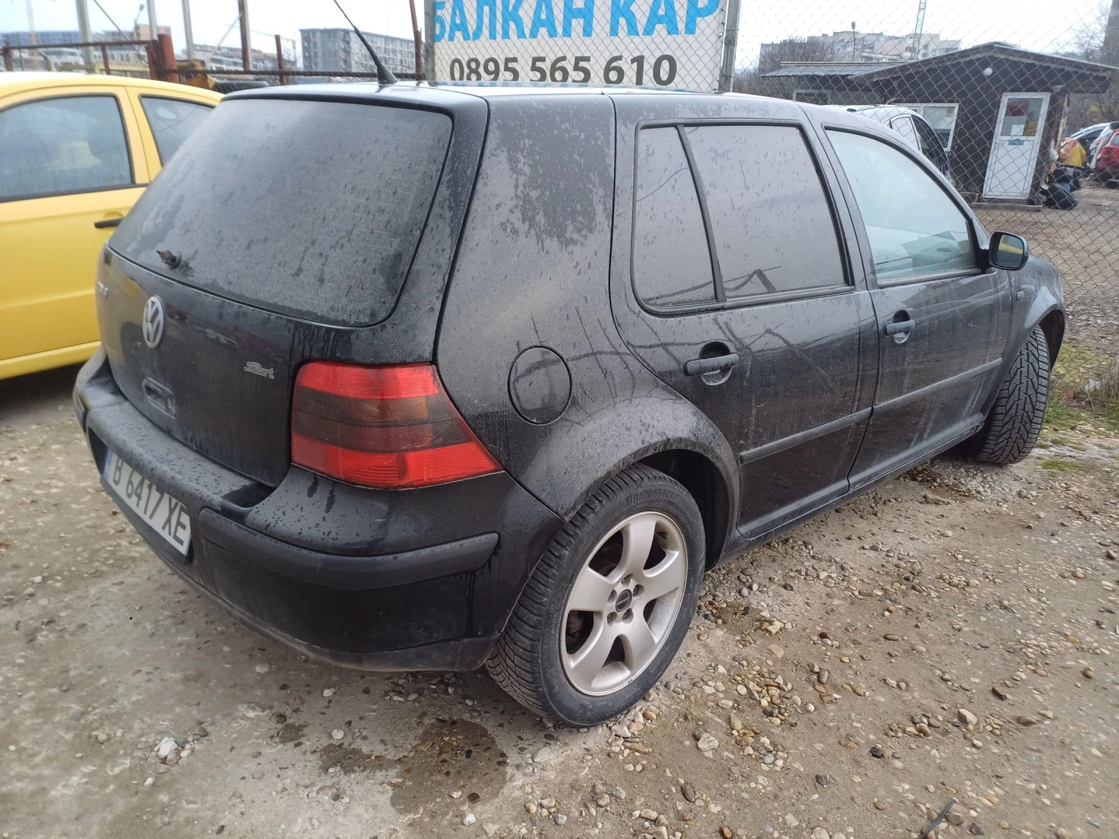 VW Golf 1.4 i, снимка 4 - Автомобили и джипове - 53941508
