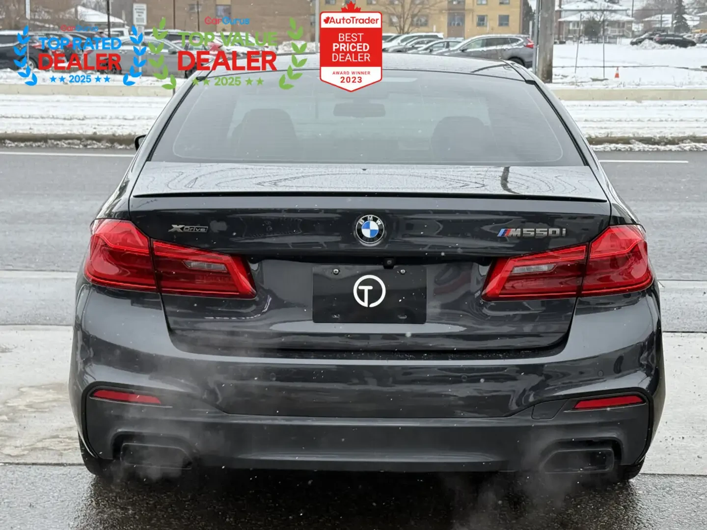 BMW 550 M550i| HUD| SOFT-CLOSEl HARMAN KARDON| MASSAGE, снимка 5 - Автомобили и джипове - 53963266