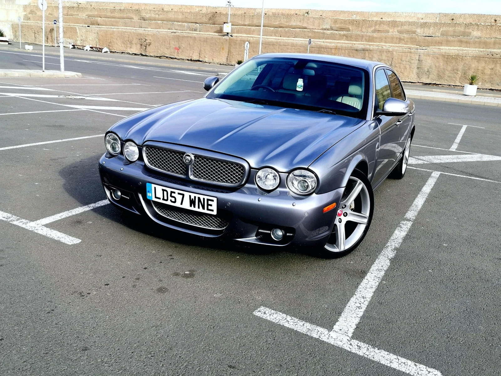 Jaguar Xj undefined | Auto.bg — изображение 1