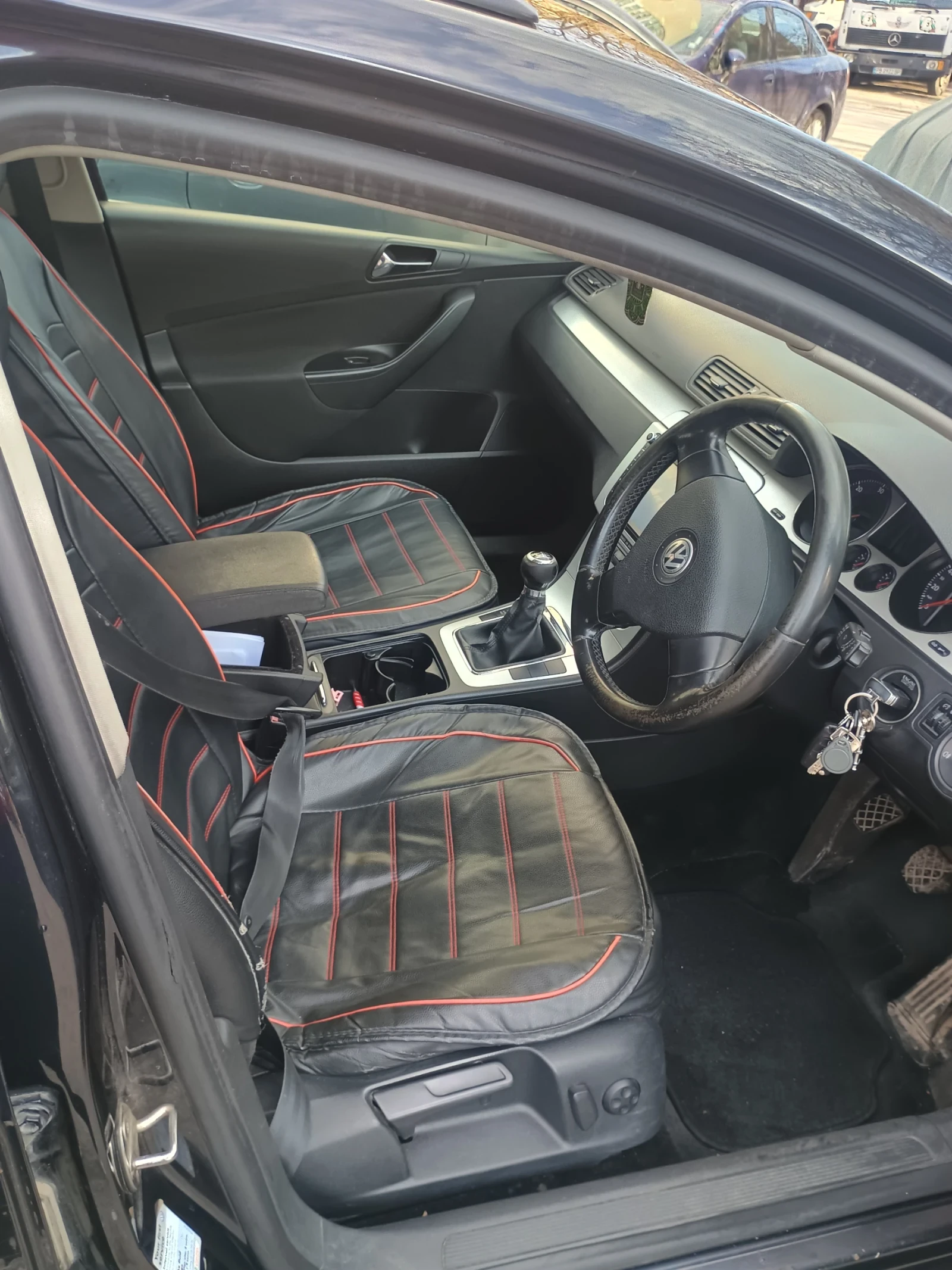 VW Passat, снимка 6 - Автомобили и джипове - 54032567