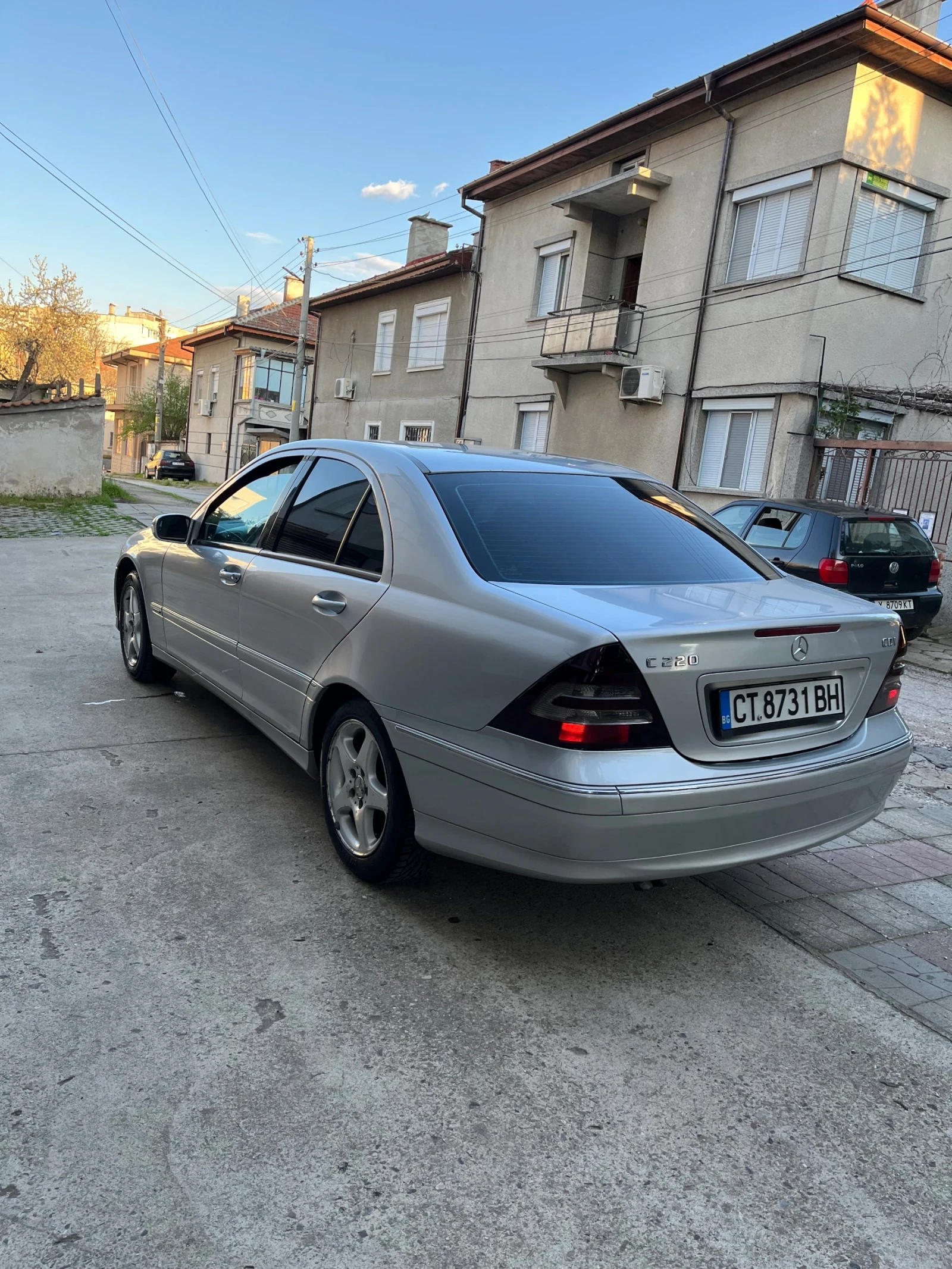 Mercedes-Benz C 220 220 cdi, снимка 6 - Автомобили и джипове - 54101326