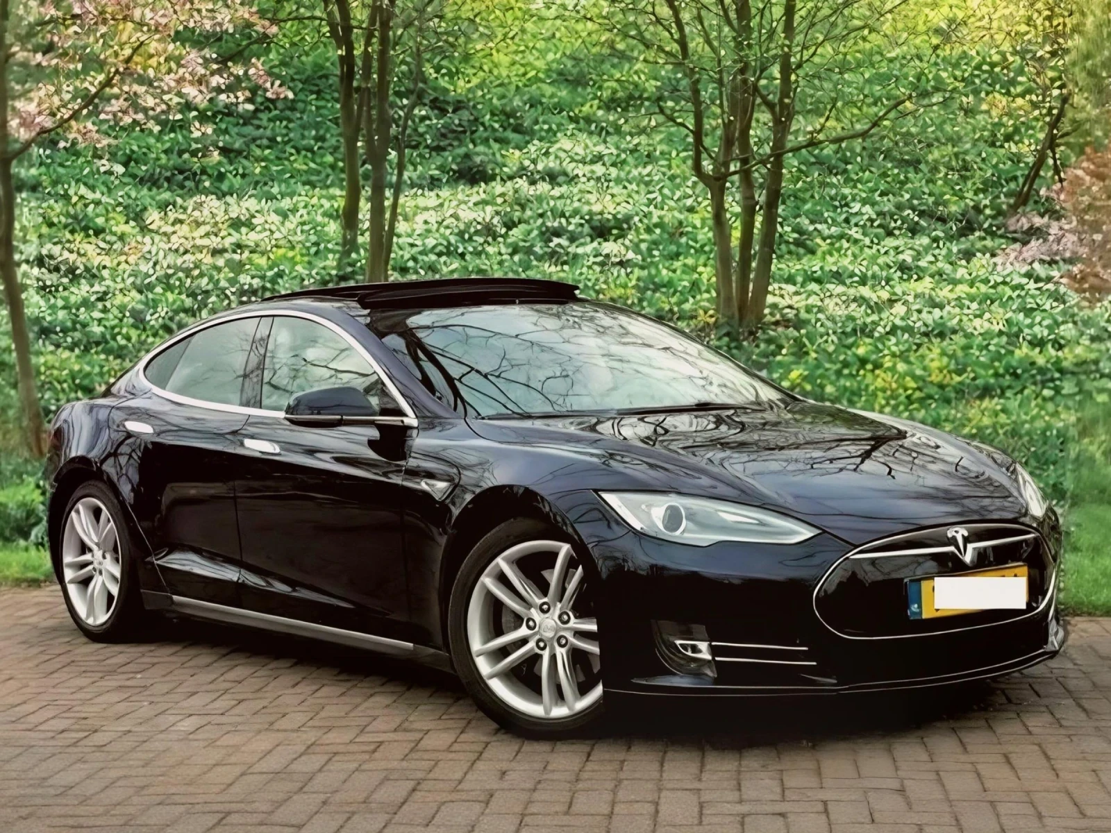 Tesla Model S 85 Base, снимка 4 - Автомобили и джипове - 54313735