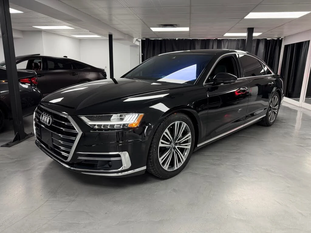 Audi A8 L* QUATTRO* ОБДУХВАНЕ* МАСАЖ* ДИСТРОНИК* ПАНО* 