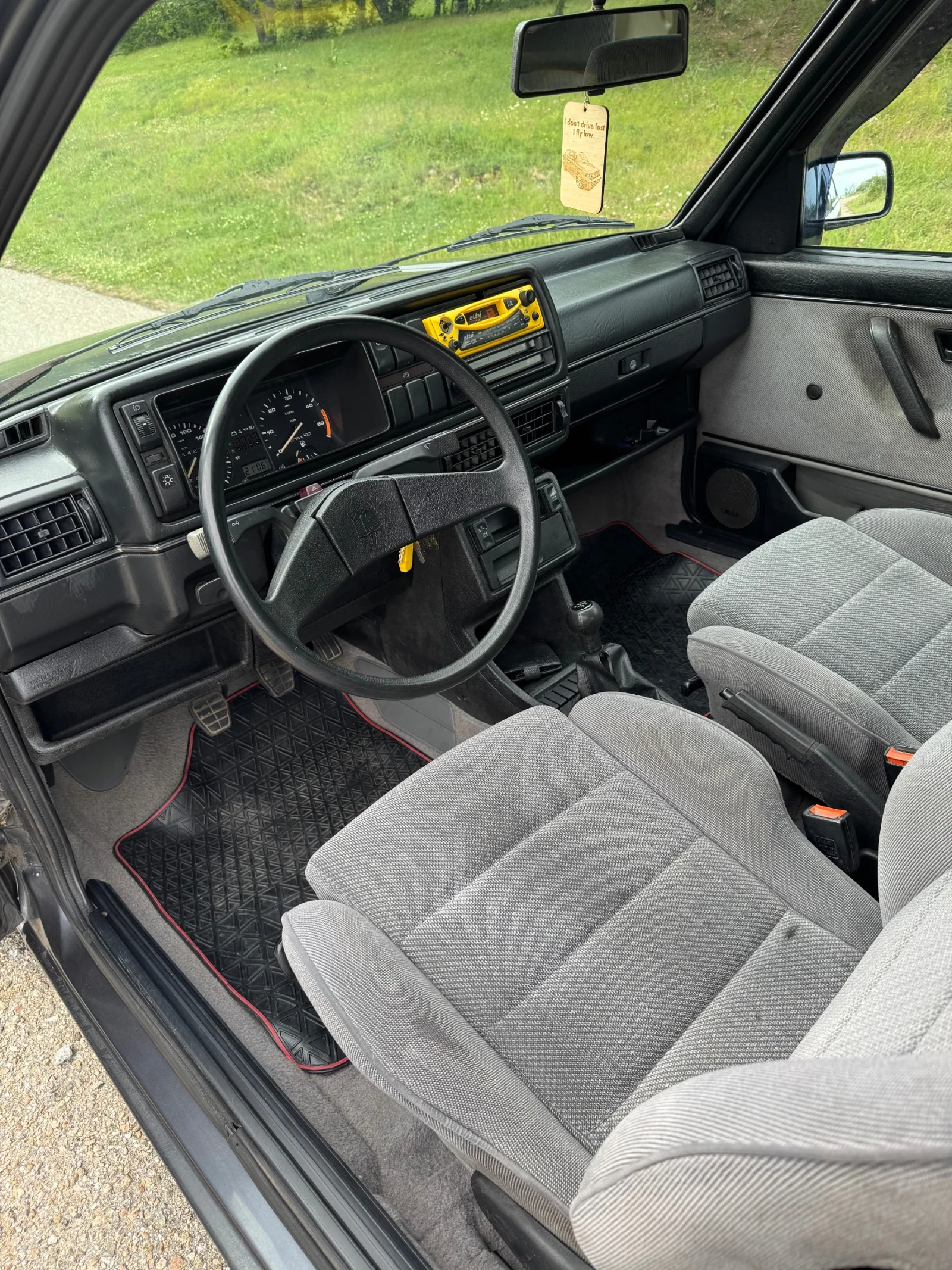 VW Golf, снимка 7 - Автомобили и джипове - 54546566