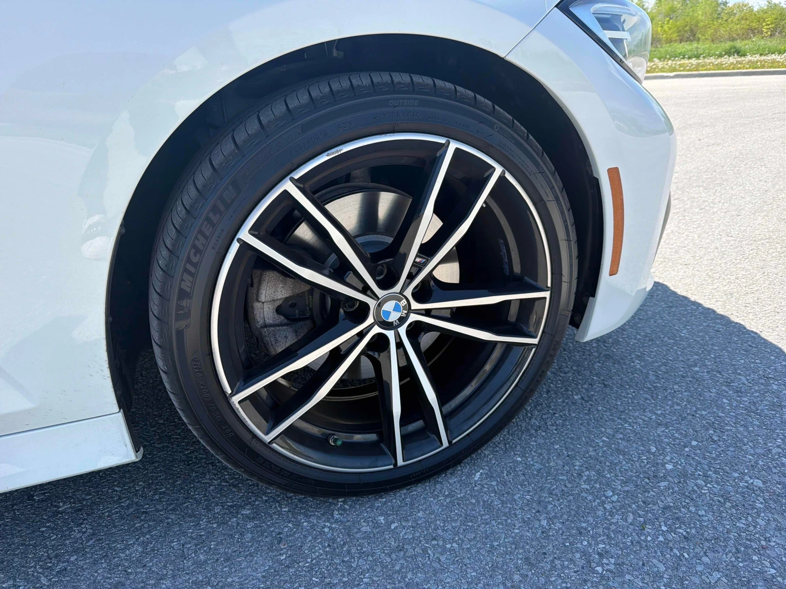 BMW 330 i xDrive/M-Pack/CARFAX/АВТО КРЕДИТ, снимка 6 - Автомобили и джипове - 54688918