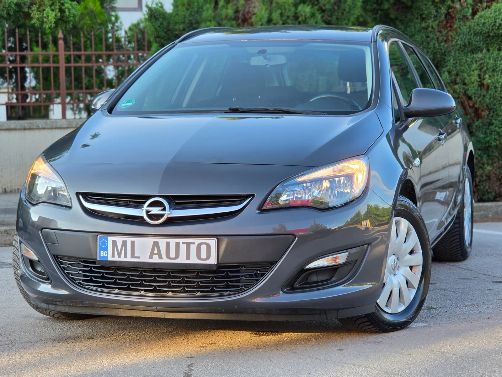 Opel Astra 1.6CDTi 110hp * EURO 5 * КЛИМАТИК * НАВИ * ЛИЗИНГ , снимка 7 - Автомобили и джипове - 54754872