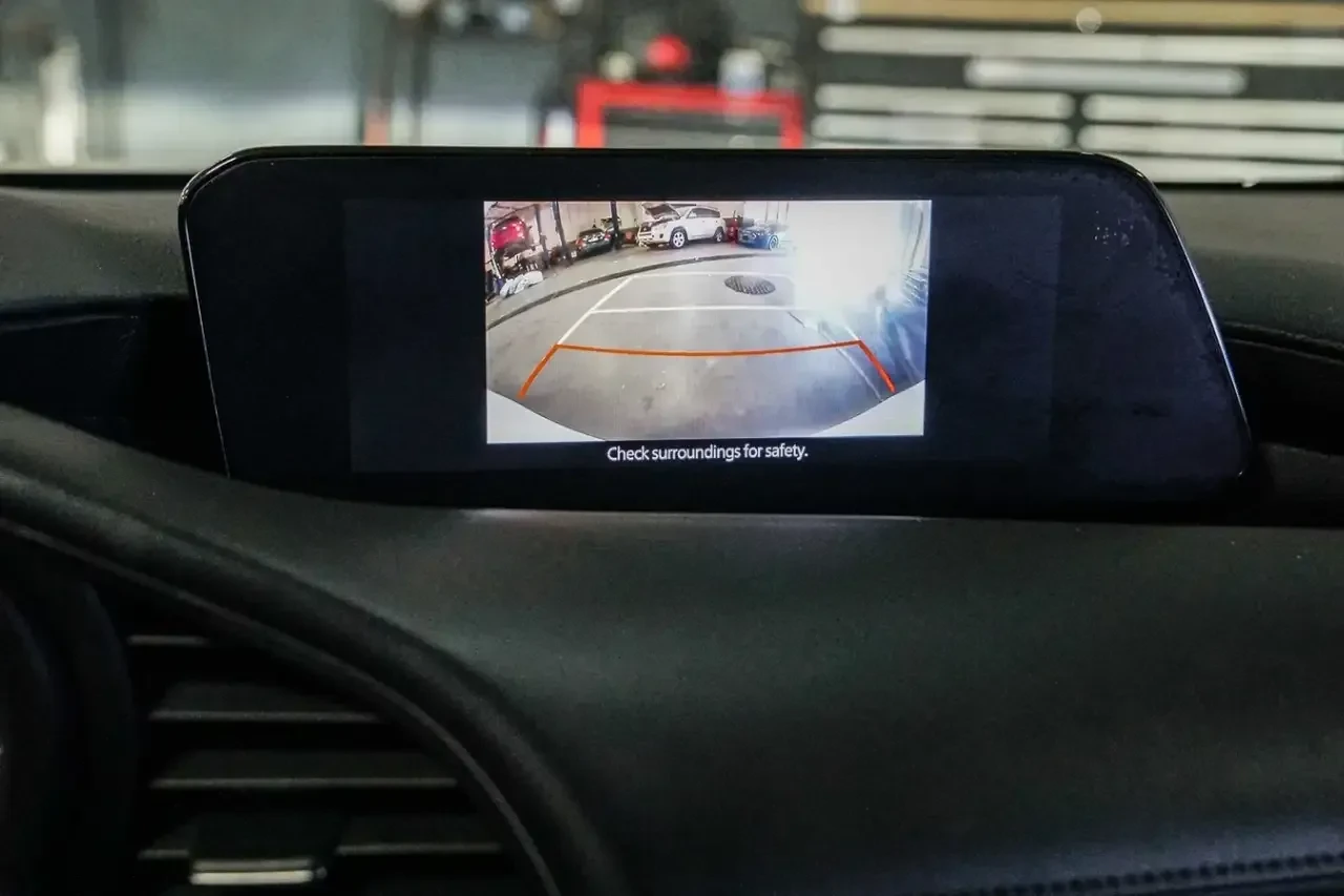 Mazda 3 GS | AWD | ������� ����� | CARPLAY | ACC | CAM | Mobile.bg � ����������� 17