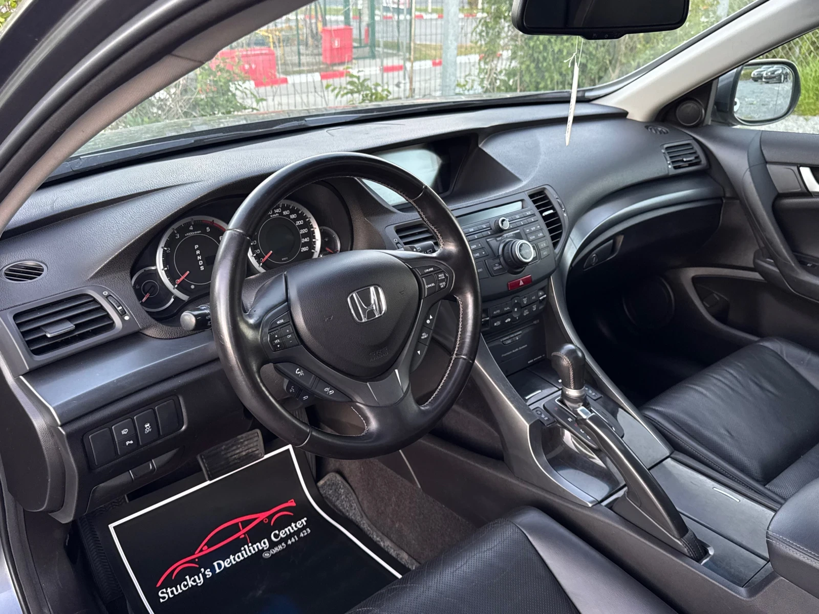 Honda Accord 2.2D Automatic , снимка 7 - Автомобили и джипове - 54826344