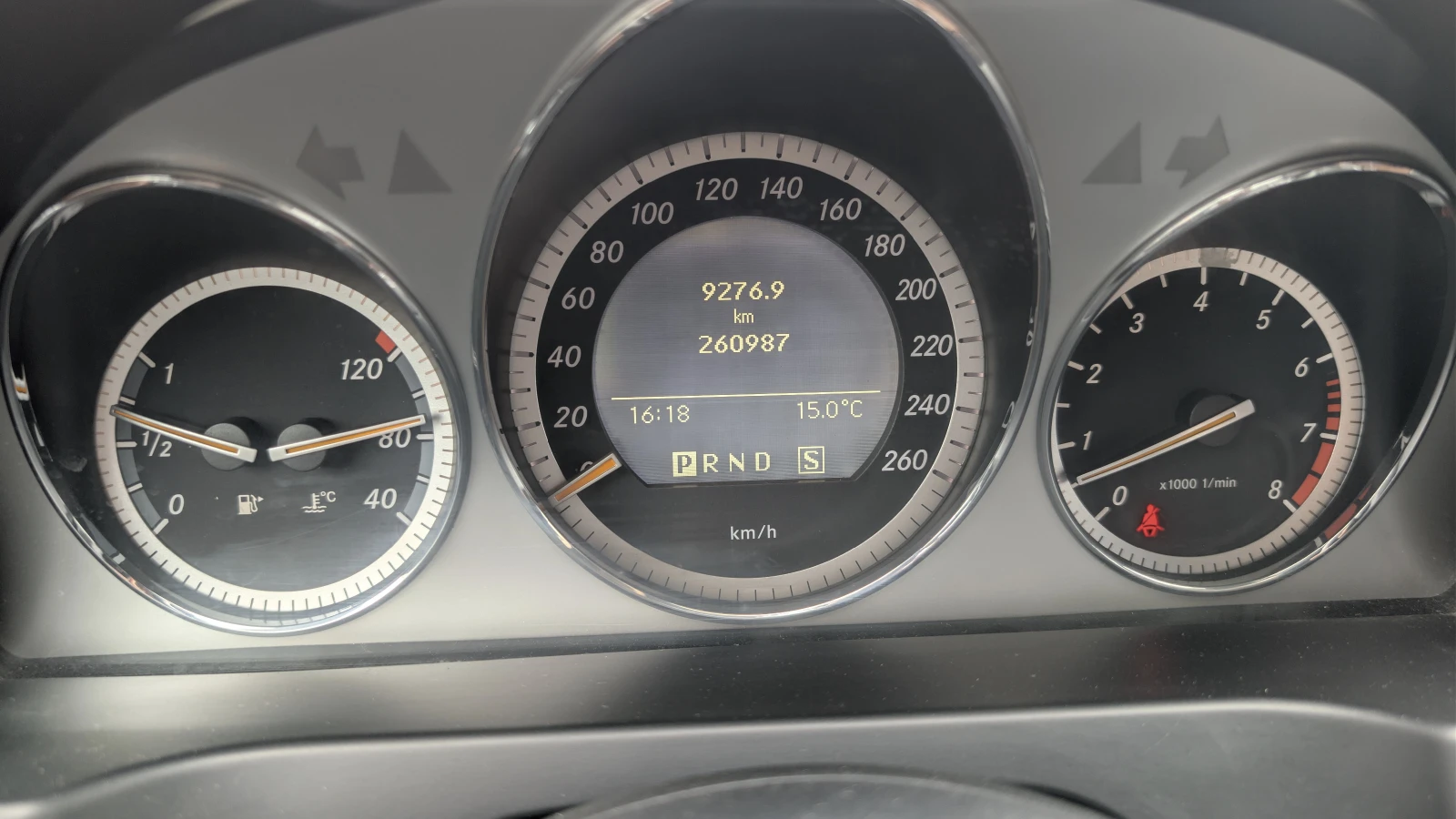 Mercedes-Benz C 280, снимка 9 - Автомобили и джипове - 54906693