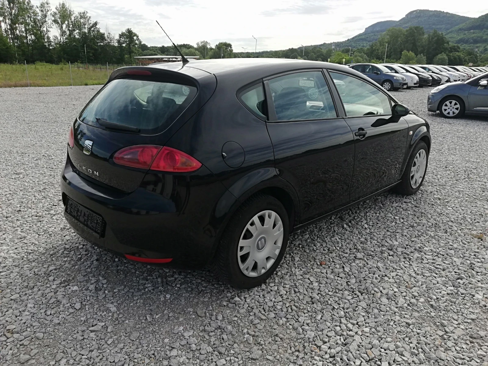 Seat Leon 1.4I GAZ KLIMA ITALI, снимка 6 - Автомобили и джипове - 54921701