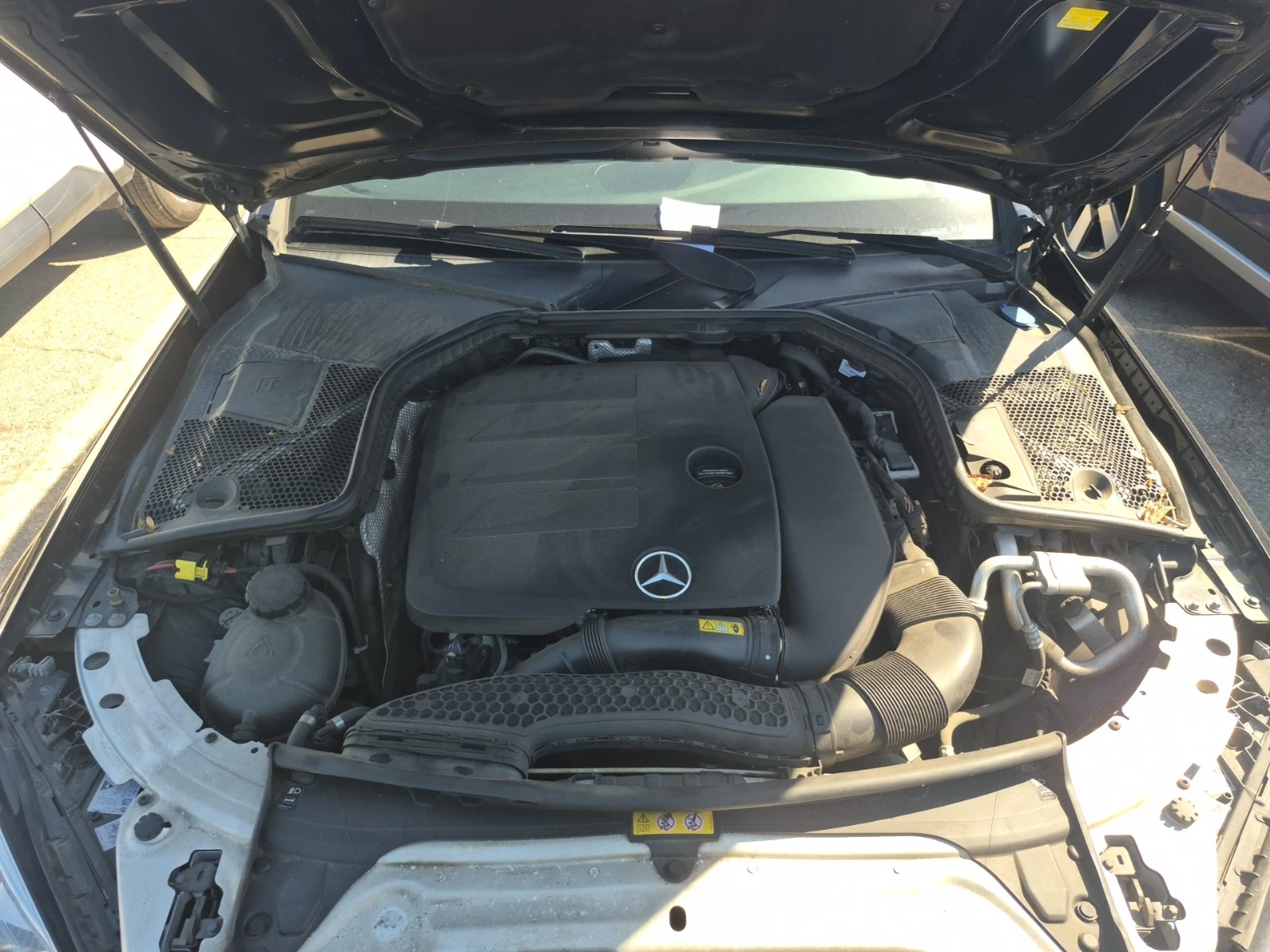 Mercedes-Benz C 300 2019 Mercedes-Benz C-CLASS, снимка 12 - Автомобили и джипове - 54974068