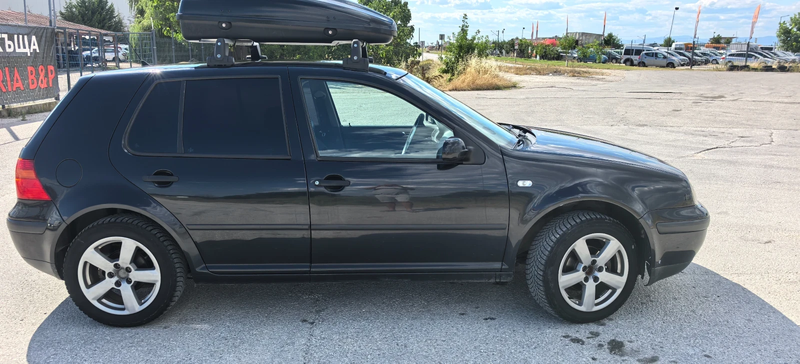 VW Golf 1.6, снимка 5 - Автомобили и джипове - 55168547