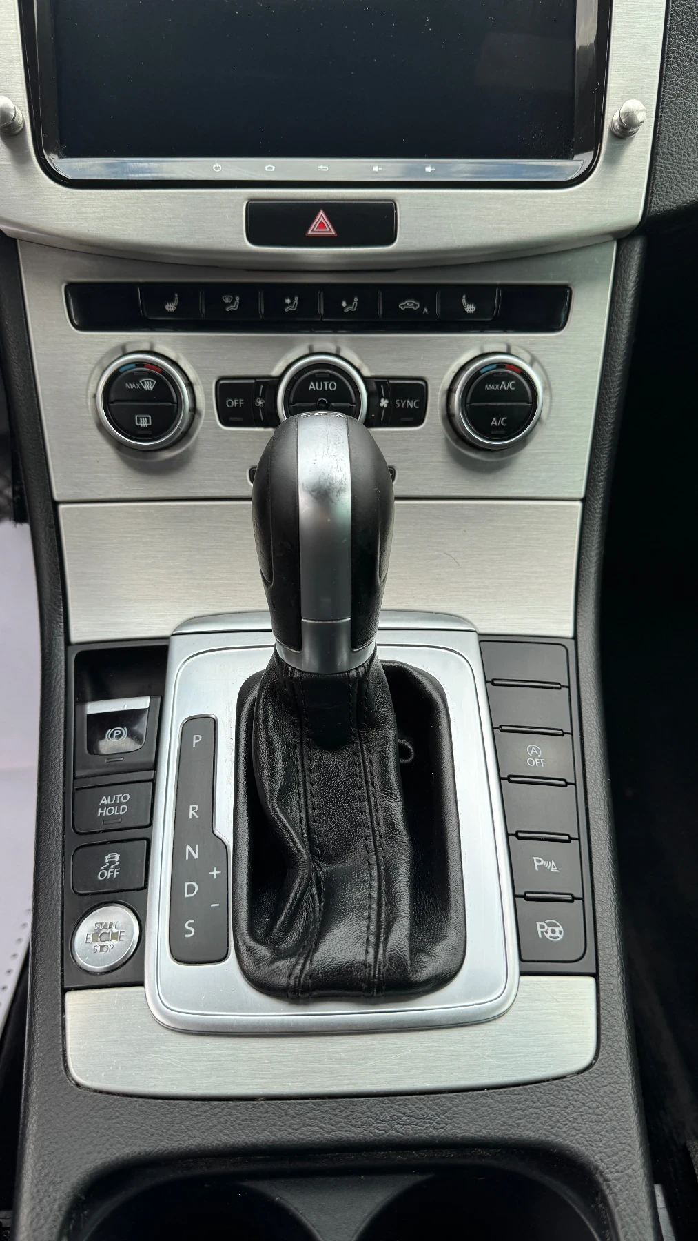 VW Passat R-line, снимка 4 - Автомобили и джипове - 55259156