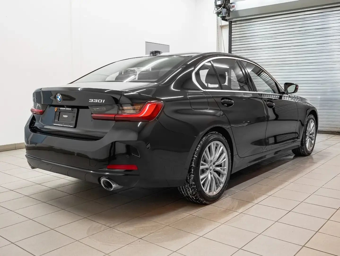 BMW 330 XDRIVE* LANE* ASSIST* CARPLAY* МЪРТВА* ТОЧКА* ПОДГ, снимка 2 - Автомобили и джипове - 55435711