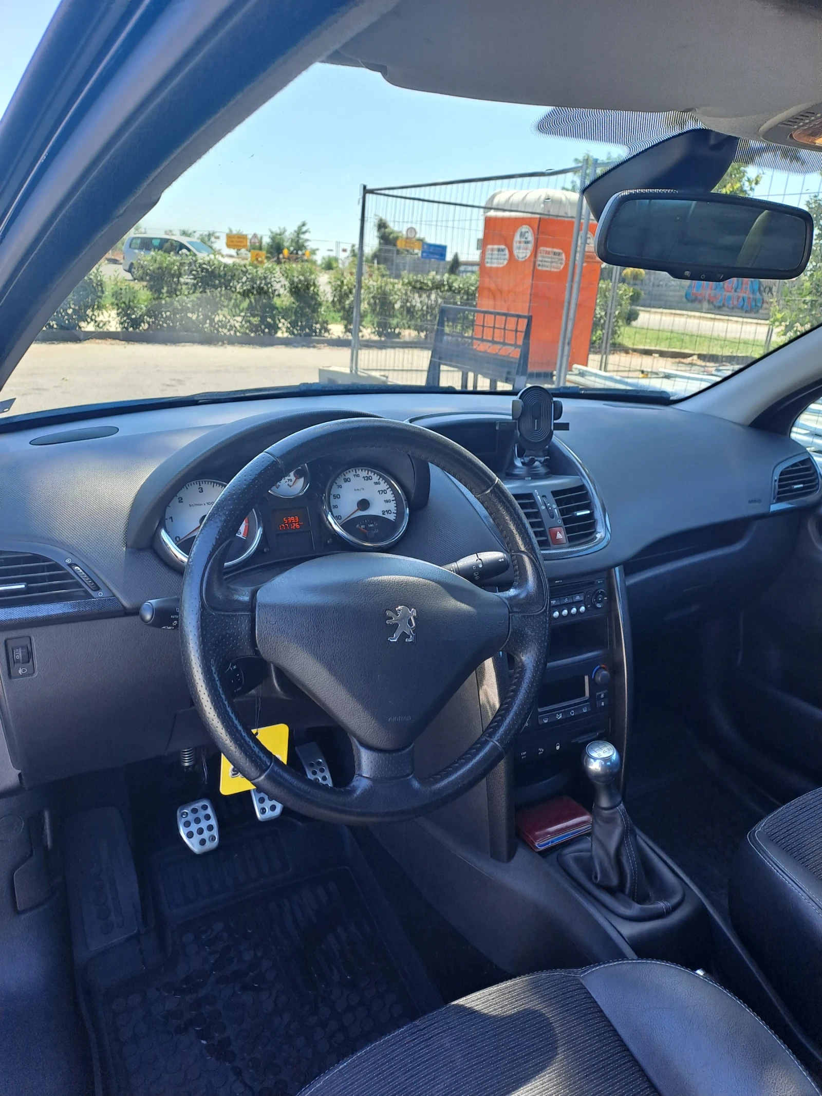 Peugeot 207, снимка 9 - Автомобили и джипове - 55511908