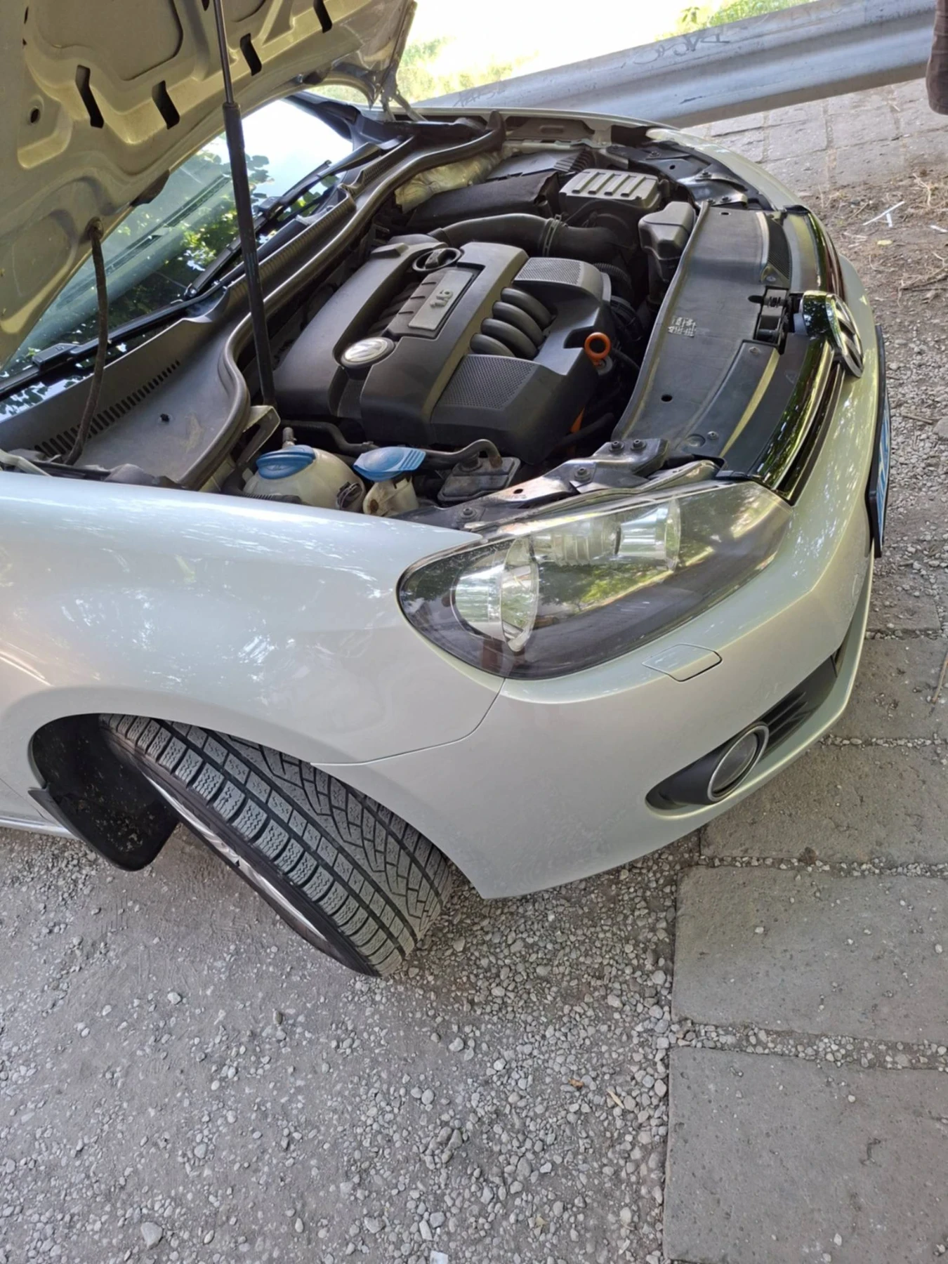 VW Golf 1.6 Multi-Fuel , снимка 10 - Автомобили и джипове - 55663857