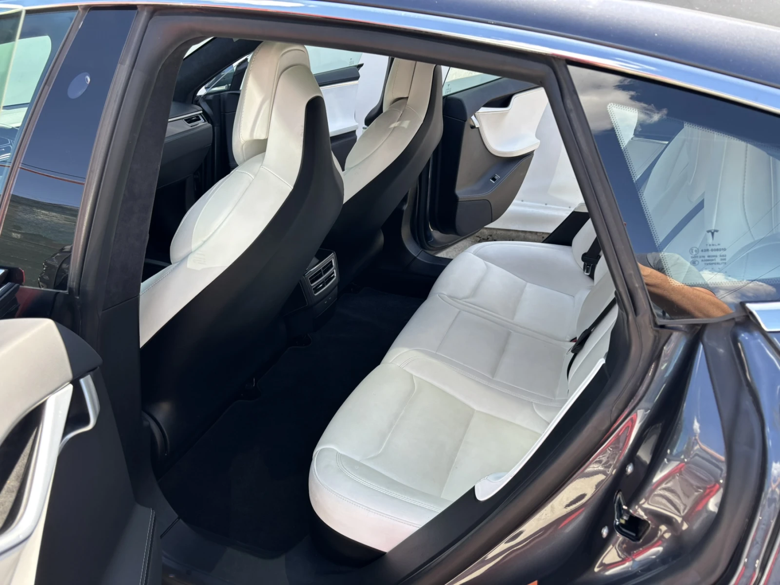 Tesla Model S 75D, снимка 8 - Автомобили и джипове - 55952775