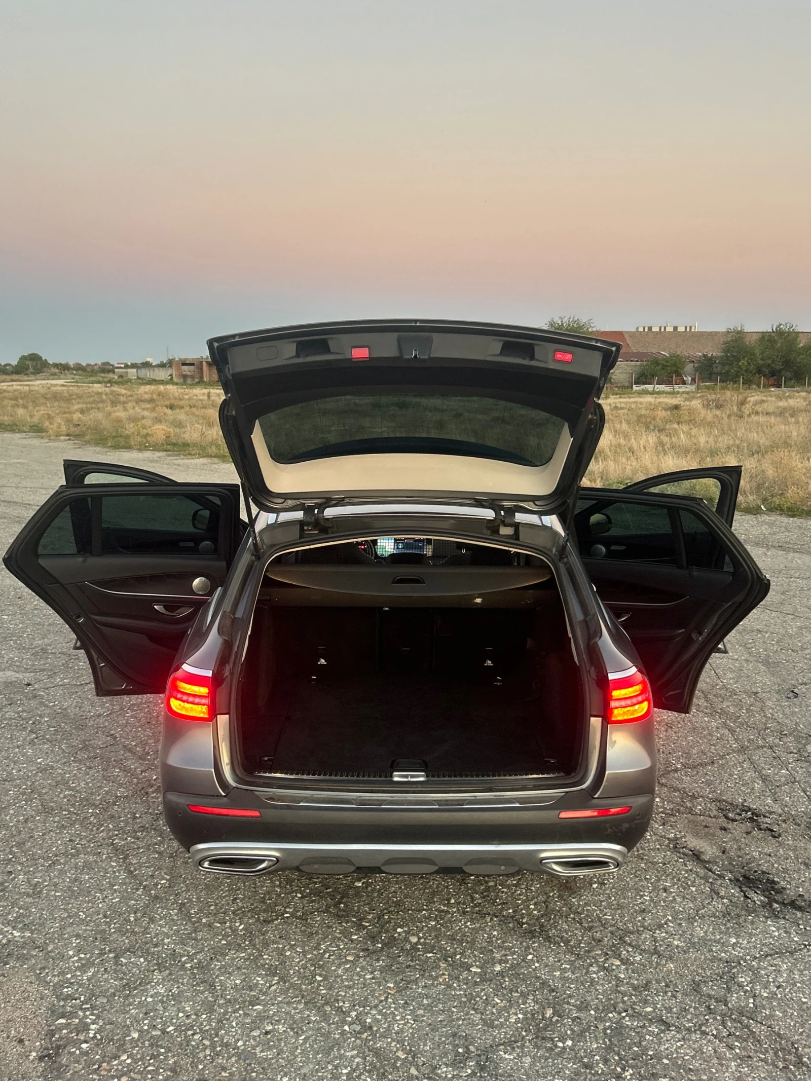 Mercedes-Benz E 220 All Terrain, снимка 6 - Автомобили и джипове - 56532732